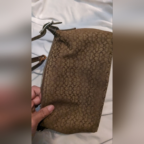 Coach purse - Picture 5 of 10